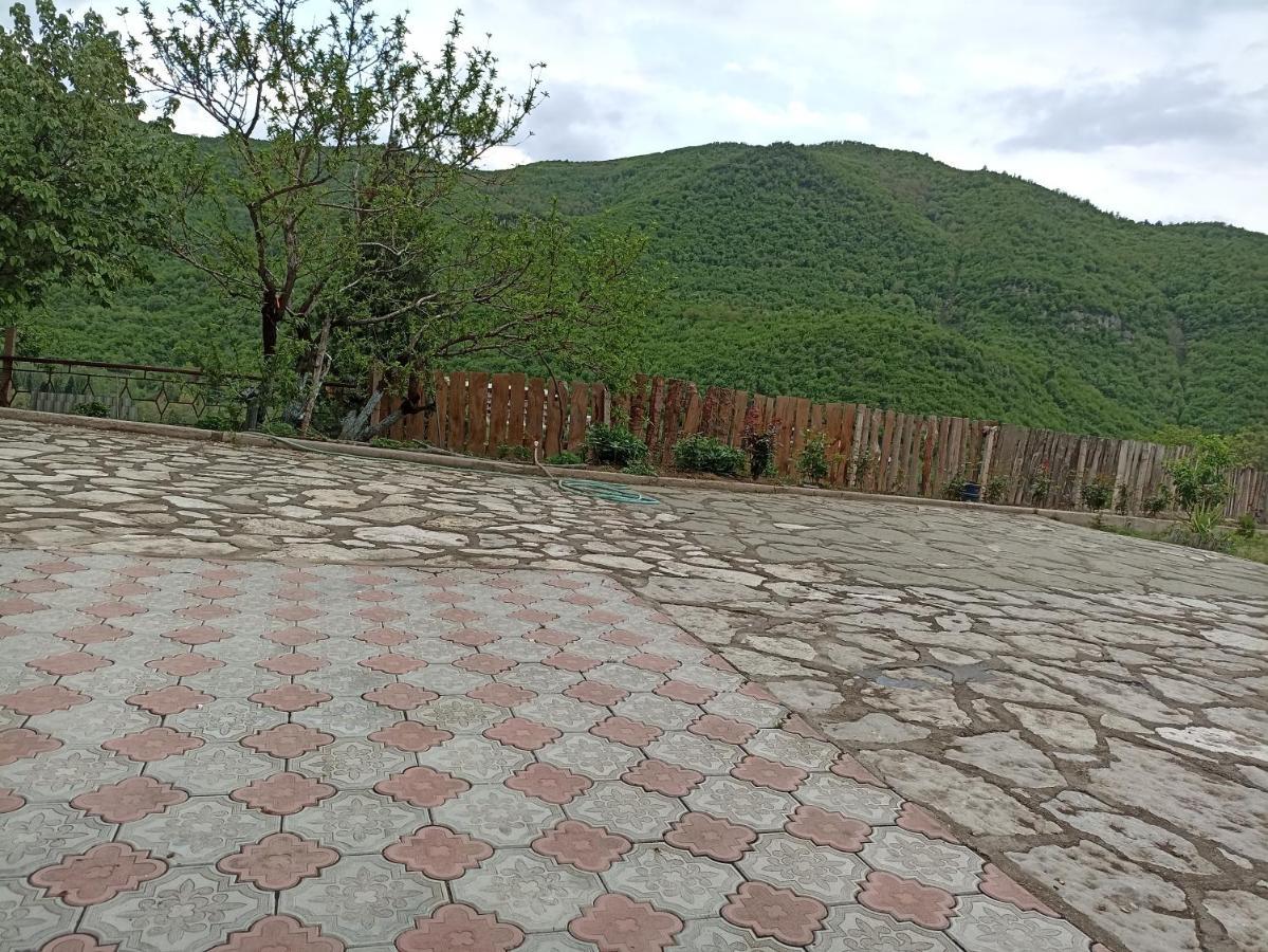 Green Garden Կանաչ Այգի 伊杰万 外观 照片